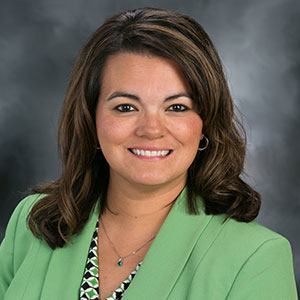 艾米Lasack headshot