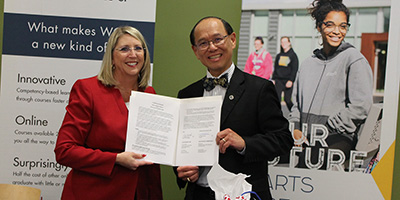 Dr Angie Besendorfer and Dr Wee tile photo